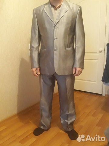 Костюм