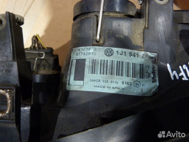 Фара левая,правая Volkswagen Golf 4 1997-2003 Фара левая,правая Volkswagen Golf 4 1997-2003