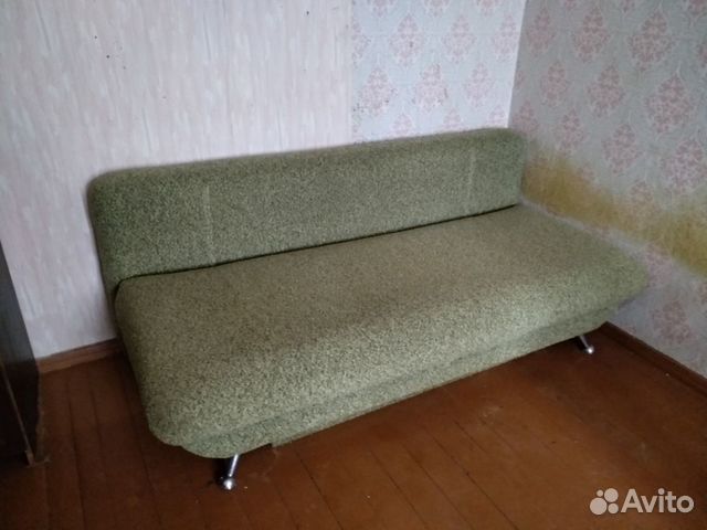 Диван
