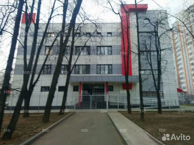 Сдам торговое помещение, 2100 м²