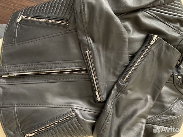Куртка кожаная женская Hugo Boss, рM Куртка кожаная женская Hugo Boss, рM