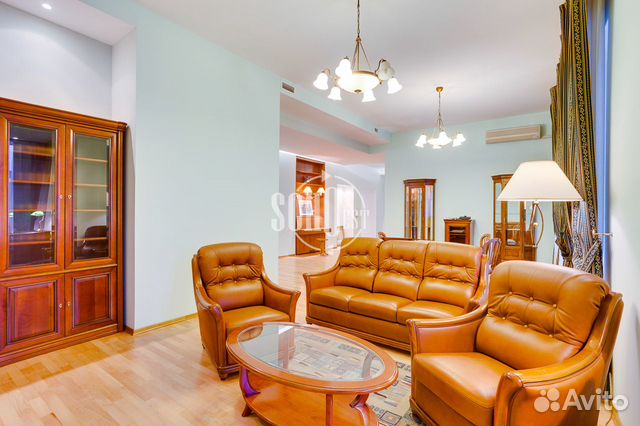 4-к квартира, 185 м², 2/5 эт.