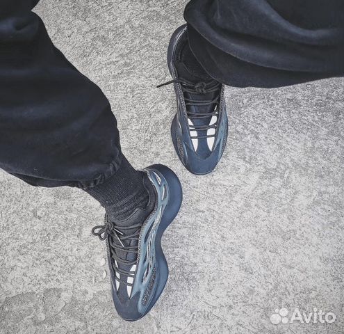 Yeezy 700 v3 Yeezy 700 v3