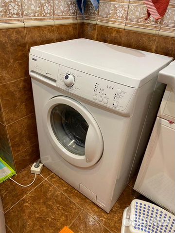 Стиральная машина Zanussi ZWS 6107