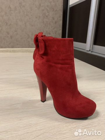 Женская обувь (7 пар) Женская обувь (7 пар)