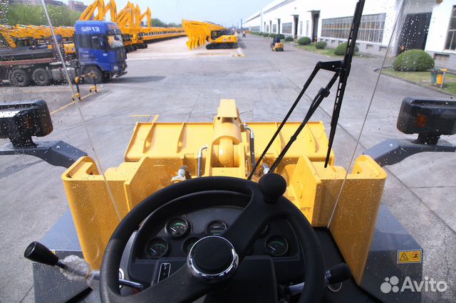 Фронтальный погрузчик Lonking ZL50NC г/п 5 тонн Фронтальный погрузчик Lonking ZL50NC г/п 5 тонн