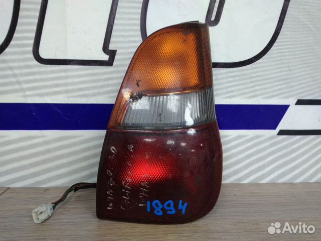 Фонарь задний задний правый Nissan Wingroad WHY10 Фонарь задний задний правый Nissan Wingroad WHY10