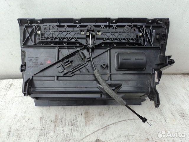 Вещевой ящик BMW E63 E 63 бардачок Вещевой ящик BMW E63 E 63 бардачок