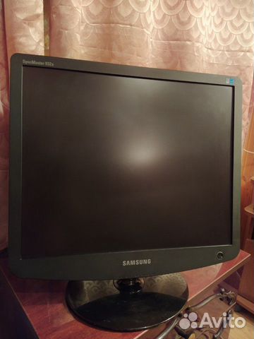 Монитор SAMSUNG 19