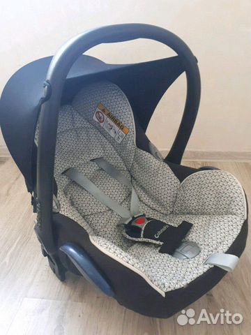 Автомобильное детское кресло Maxi cosi