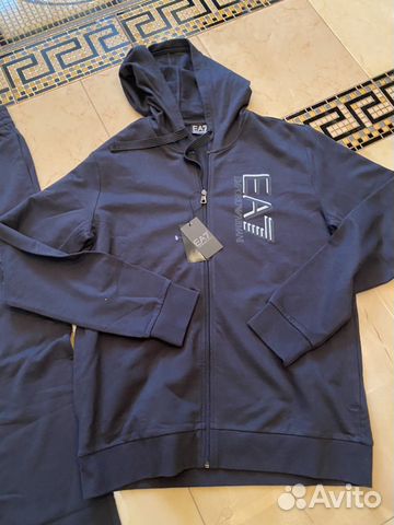 Спортивный костюм emporio armani оригинал Спортивный костюм emporio armani оригинал