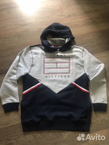 Толстовка Tommy Hilfiger (новая) Толстовка Tommy Hilfiger (новая)