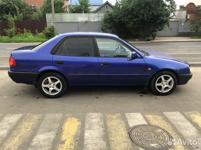 Toyota Corolla 1.6 AT, 1997, 10 000 км