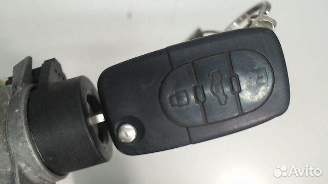 Замок зажигания Audi A6 (C5), 2000 Замок зажигания Audi A6 (C5), 2000