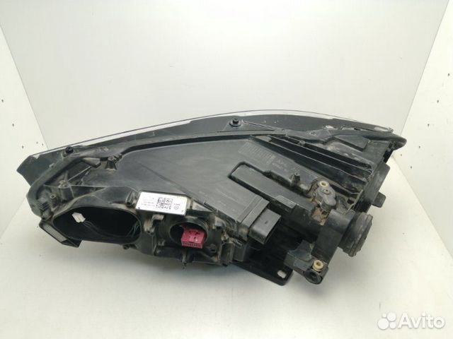 Фара передняя правая Volkswagen Passad B8 2016 Фара передняя правая Volkswagen Passad B8 2016
