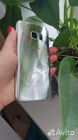 Samsung Galaxy S7 Samsung Galaxy S7