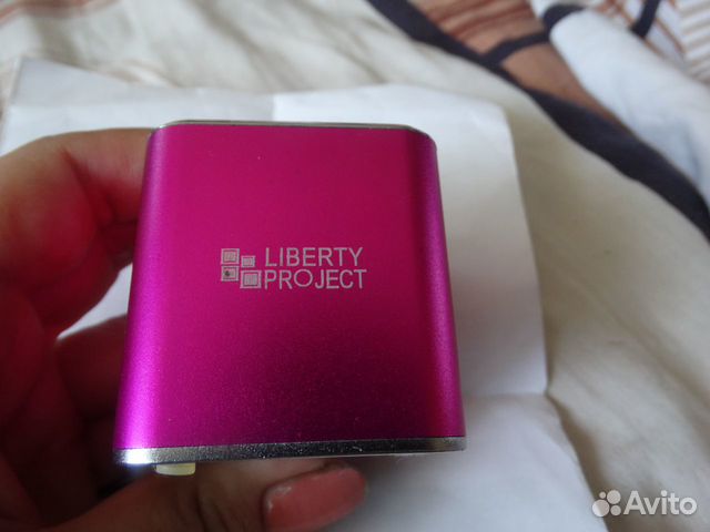 Колонка розовая liberty projekt