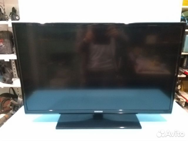 Телевизор samsung UE32EH4003W Телевизор samsung UE32EH4003W