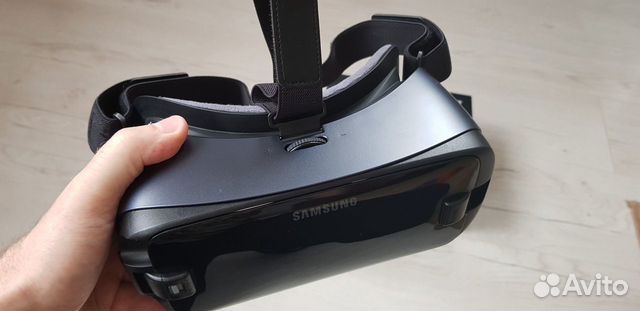 Samsung gear vr + контроллер, модель: SM-R324 Samsung gear vr + контроллер, модель: SM-R324