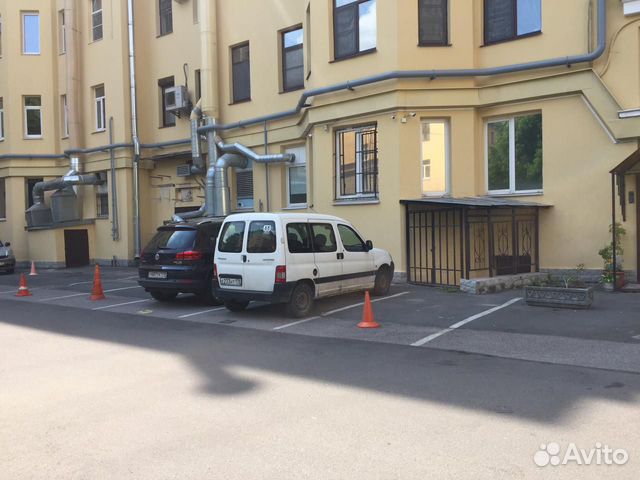 Торговое помещение, 230 м²