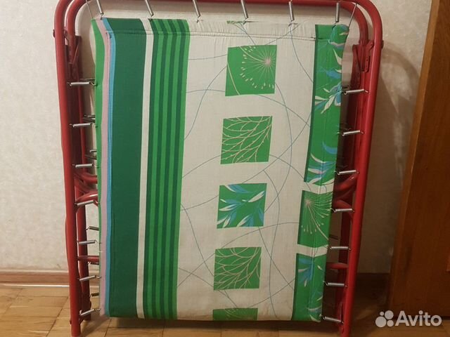 Раскладушка в отличном состоянии Раскладушка в отличном состоянии