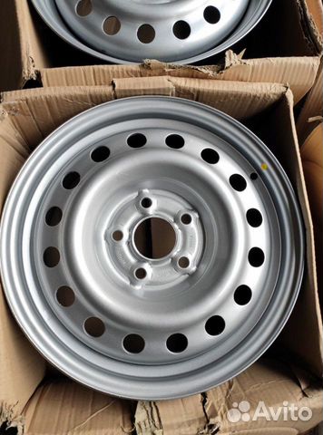Диски новые штампованные R16 C на Honda Диски новые штампованные R16 C на Honda