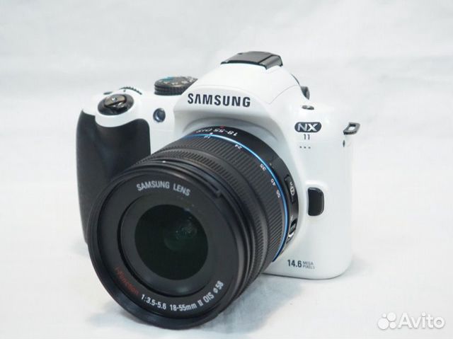 Samsung NX11 kit 18-55 + 20mm f2.8 Samsung NX11 kit 18-55 + 20mm f2.8