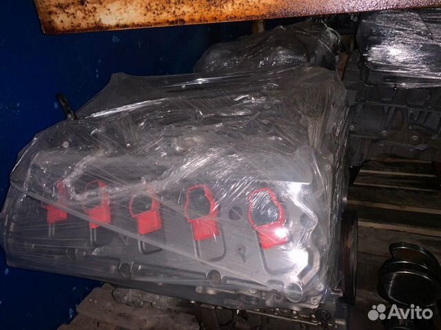 Двигатель без навесного на Audi A8 D3/4E (рестайли Двигатель без навесного на Audi A8 D3/4E (рестайли