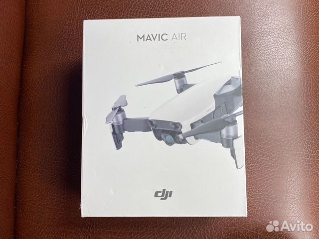 Квадрокоптер DJI Mavic Air