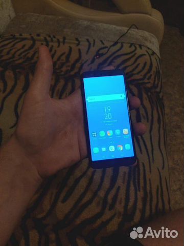 Asus zenfone m1 ZB555KL Asus zenfone m1 ZB555KL