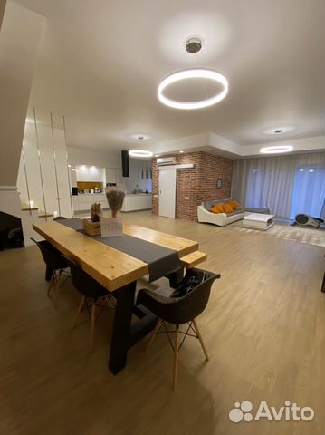 

5-к. таунхаус, 300 м²