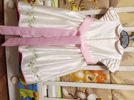 Платье на утренник 98