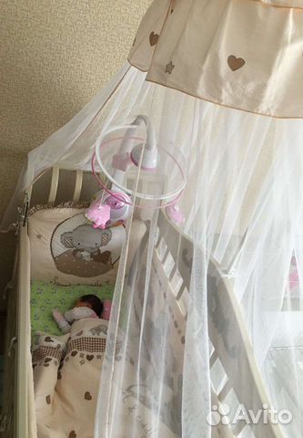 Бортики с балдахином и постельное белье