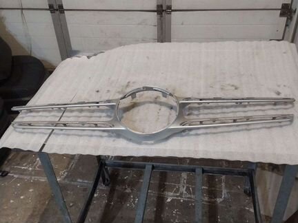 Решетка радиатора Мерседес GLC X253