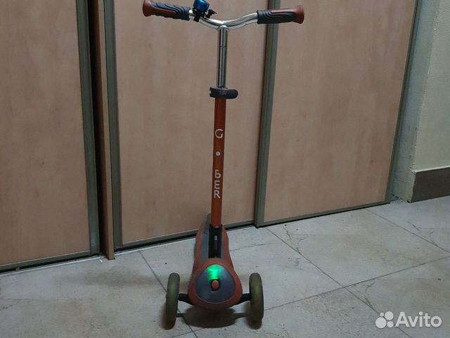 Самокат master lights globber