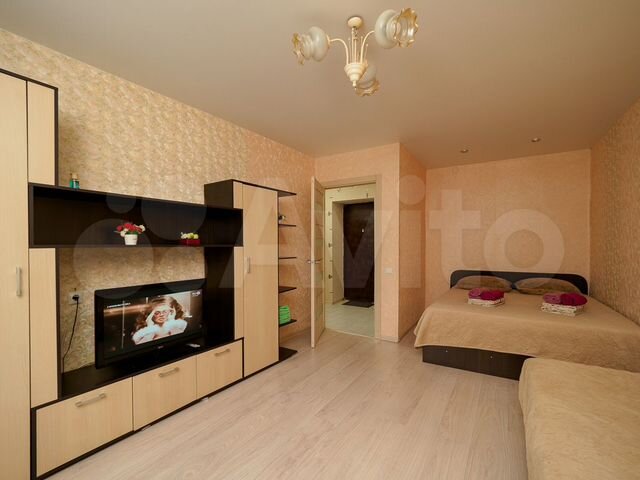 1-к. квартира, 42 м², 3/9 эт.