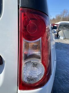Фонарь лада Ларгус задний правый