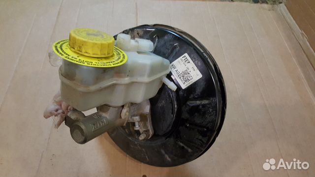 Главный тормозной цилиндр и ваккумVolkswagen polo