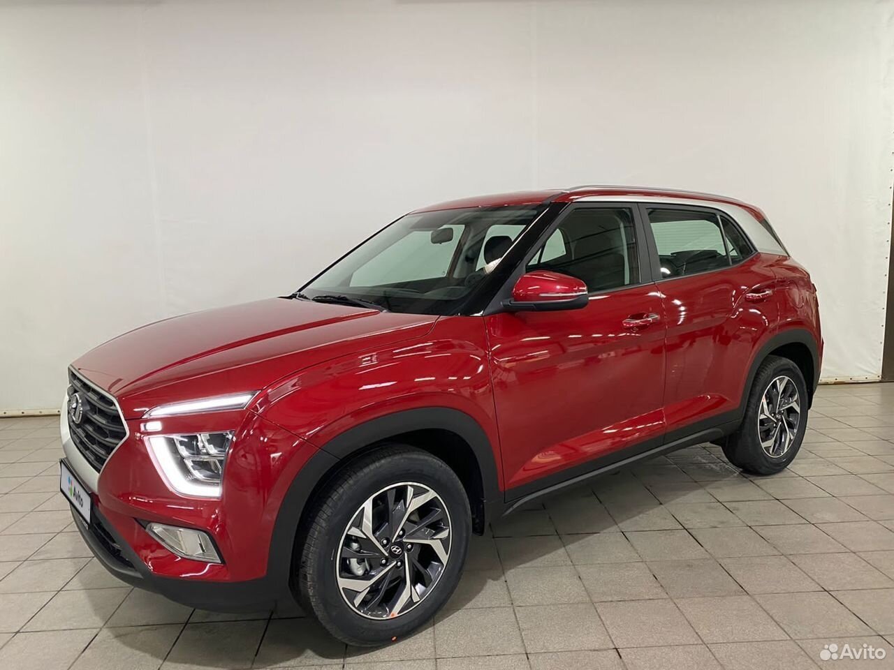 Кроссоверы до 2000000. Hyundai santa fe 2019. Машина бриллианс в3. Инфинити qx60 monograph 2021. Новые авто до 2500000.