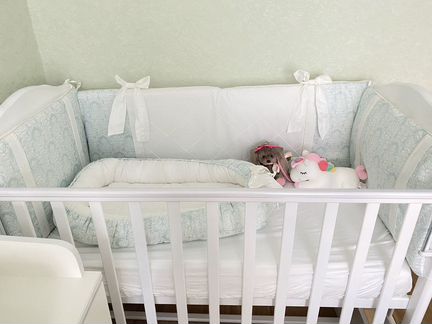 Комплект в кроватку фирмы Lappetti
