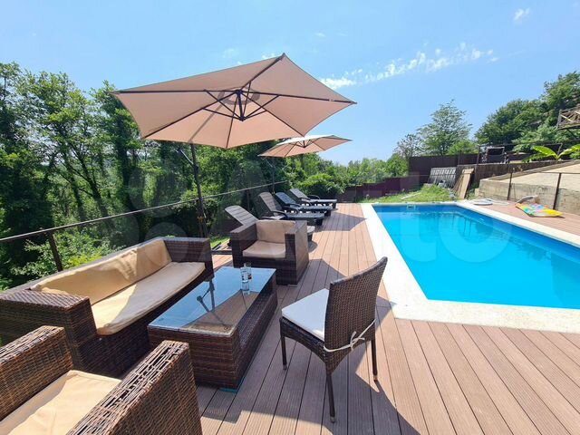 Дом 276 м² на участке 12 сот.