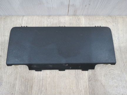 Крышка блока предохранителей Volkswagen Polo