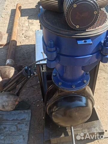 Гранулятор комбикормов опилок и травяной муки. Раб