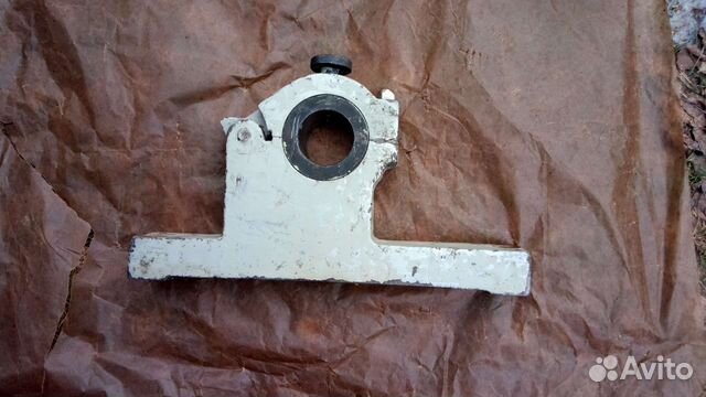 Люнет 16к20 втулочный