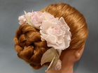 Нежно-розовое украшение для волос из шелка