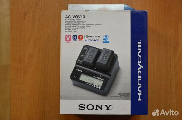 Зарядное устройство Sony ac-vqv10