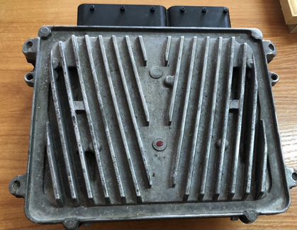 Блок управления двигателем Mercedes W203 W211 M272