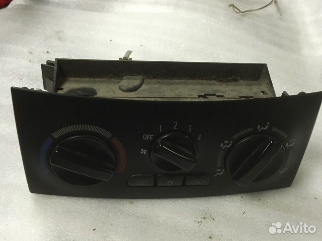 Блок управления печкой для Мицубиси Спейс Стар