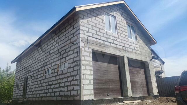 Коттедж 244 м² на участке 5 сот.