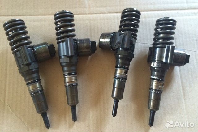 Насос-форсунка VAG 03G130073G для 2.0 TDI